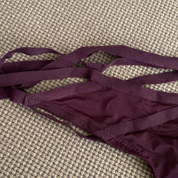 Adore Me Blackberry Strappy Set - Picture 5 of 7